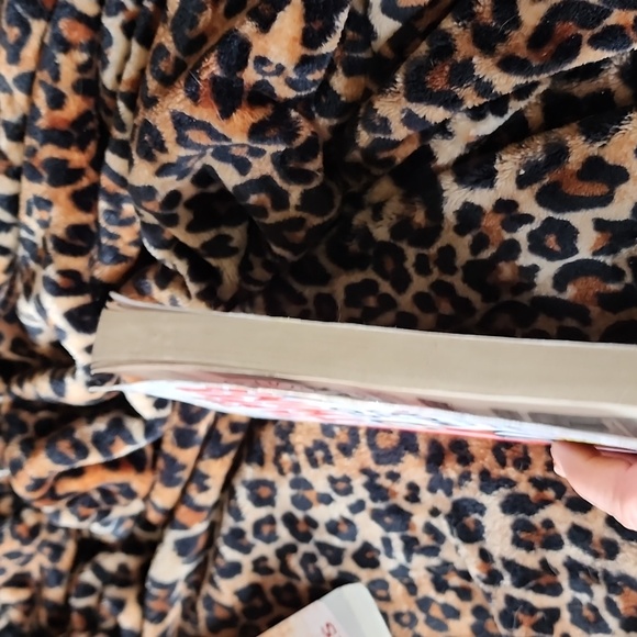 THE TAPPER TWINS GO TO WAR by Geoff Rodkey a scholastic book - Picture 5 of 5